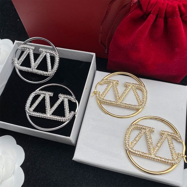 Fashionable women's charm earrings with simple stone design, ideal as wedding gifts, featuring large letter pendants in gold or silver, available in 5 styles without packaging