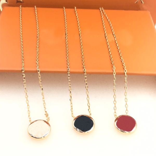 Fashionable women's luxury pendant necklaces with floral designs, available in three colors and presented in a high-quality box