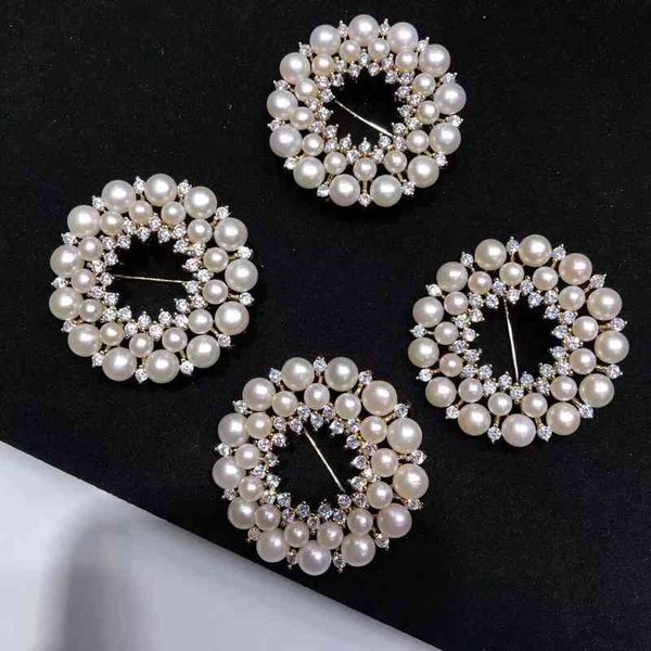 Freshwater Pearl Snowflake Brooch Copper Micro Inlaid Zircon Pin