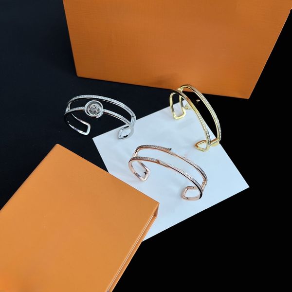 Gold-plated elegant necklace, premium luxurious jewelry, exquisite Valentine's Day gift box