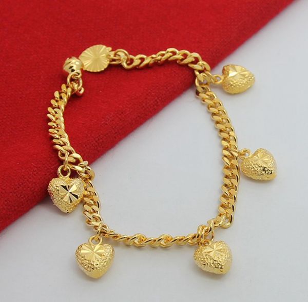Heart Link Wrist Chain Lovely Charm Bracelet in 18K Yellow Gold Filled, a Stylish Fashion Accessory for Women and Girls as a Perfect Gift