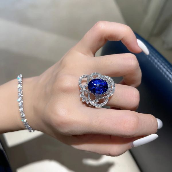 Hollow sapphire diamond ring in 925 sterling silver, perfect for women's weddings, bridal promises, engagements, or as a jewelry gift