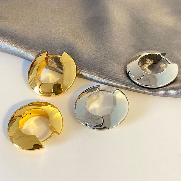 Hoop & Huggie Fashion's stylish metallic circle earrings for women - trendy 2021 wholesale jewelry