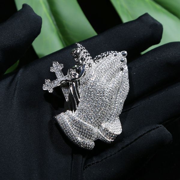 Iced out hand cross pendant with full cz stones and rope chain necklace for unisex punk and hip hop fashion
