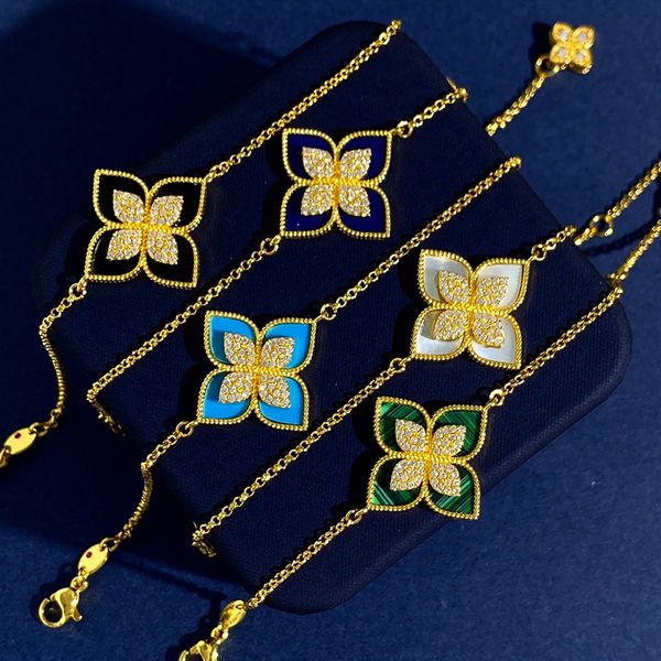 Italy Brand Clover Designer Charm Bracelets 18K Gold Shining Bling Crystal Diamond Sweet 4 Leaf Flower Bangle Love Bracelet Jewelry for Part