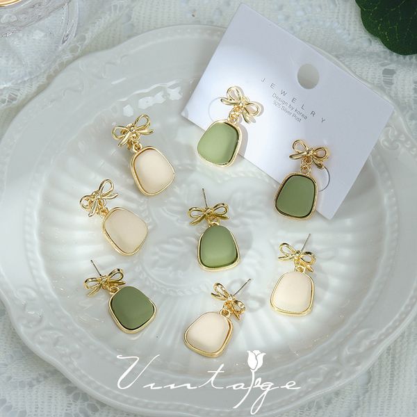 Japan and South Korea Earrings Femininity Flowing Gold Fashion French Design Sense Fresh