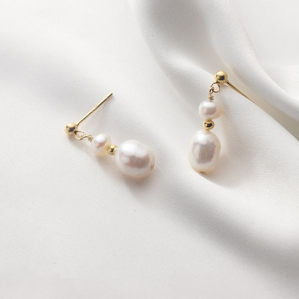 Korean Baroque Pearl Earrings Simple Irregular Fashion Women