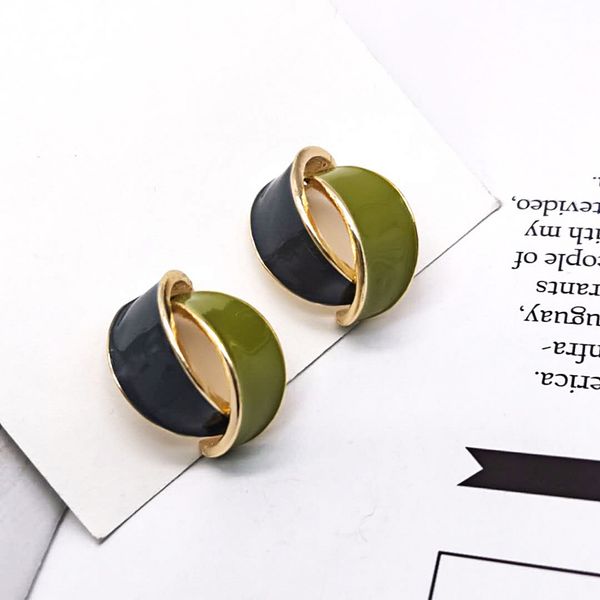 Korean-style oil-drop earrings with minority-inspired geometric 3D design and subtle French Morandi color contrast