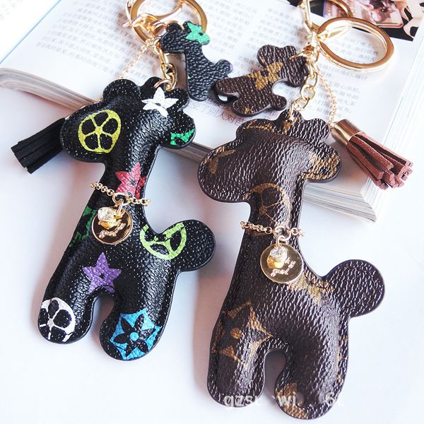 Leather animal pendant keychains - stylish giraffe bag charms for fashion accessories and jewelry gifts