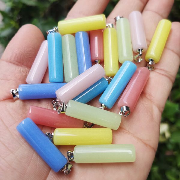 Luminous stone charm pendant with fluorescent glow for jewelry accessories