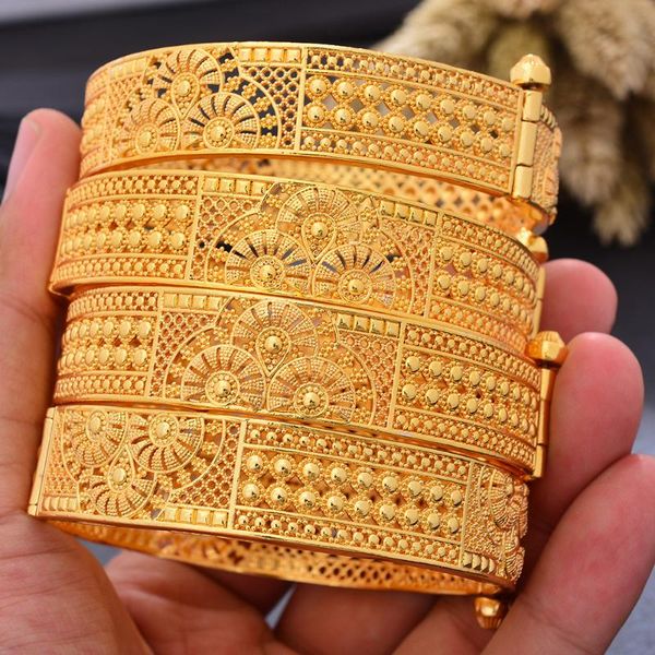 Luxurious 24k gold-toned Dubai bangles for brides, perfect as wedding gifts or bracelets