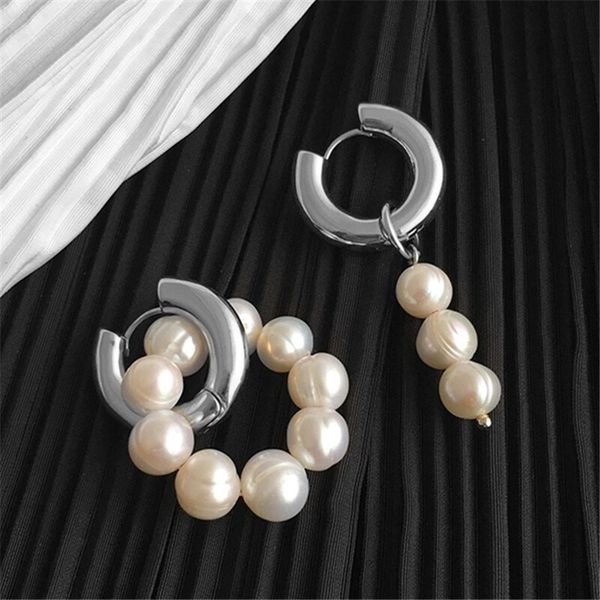 Luxurious Baroque-style freshwater pearl earrings for women, a perfect gift