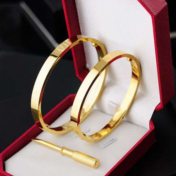 Luxurious gold screw bracelet for men and women, a stylish designer piece perfect for weddings, lovers' gifts, or parties, crafted from stainless steel with diamond accents and including a screwdriver