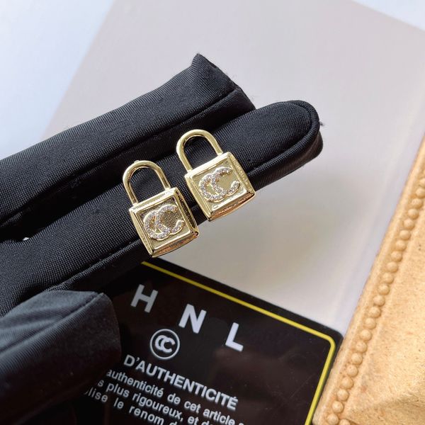 Luxury 18k Gold Plated Diamond Earrings - Elegant Women's Fashion Jewelry and Perfect Couple Gift