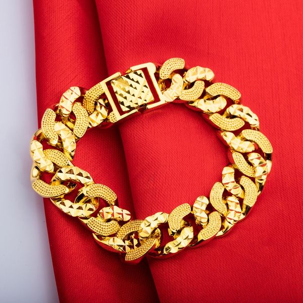 Massive 18k yellow gold-filled link chain bracelet for women and men, a stylish 18cm wrist accessory and gift