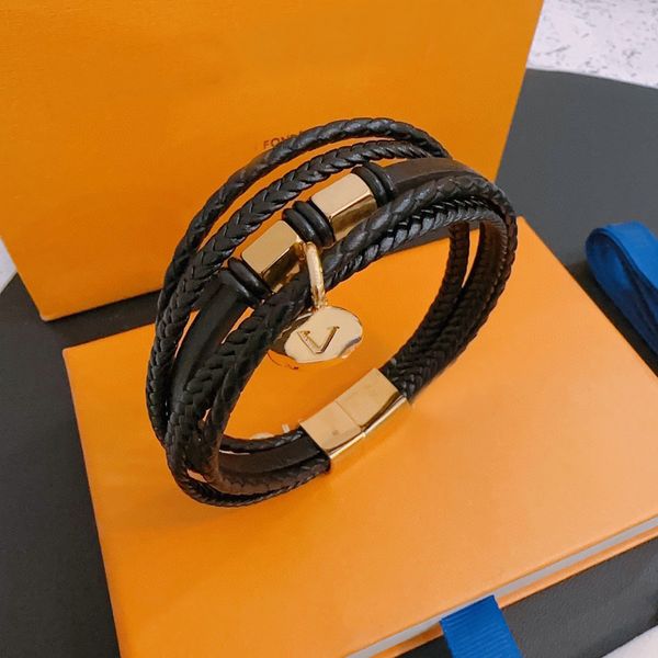 Mens Charm Bracelet Designer Bracelets Leather Womens Jewelry Bracelet Fashion Retro Flower Couple Bracelet Classic Gift Social Gathering To

Rewritten:
Stylish leather charm bracelets for men and ...