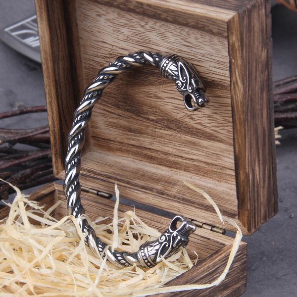 Men's stainless steel Viking dragon bracelet, Nordic-style cuff for wrists