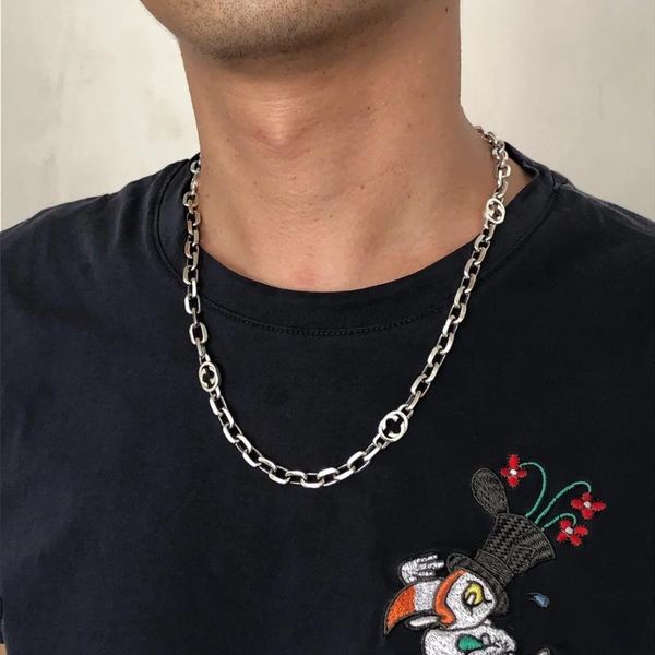 Necklace and bracelet set featuring matching G-letter designs in classic 925 silver retro style for couples