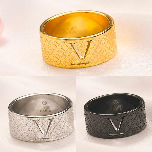 Never Fade Luxurys designer Ring Relief Pattern Womens 18K Gold Plated Rings Fashion Stainless Steel Engraved Letter Pattern Size 6-9 wholes
