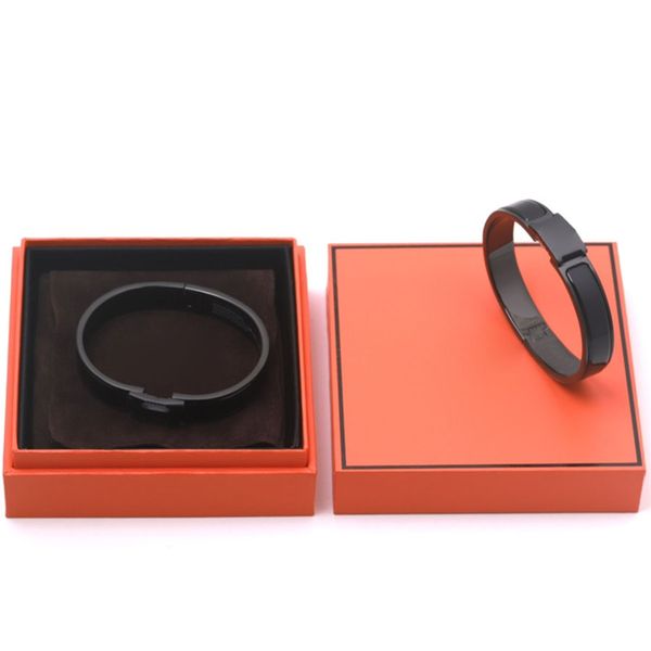 New stylish all-black stone chain bracelet for men and women, available in two sizes