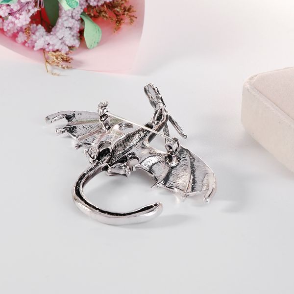 New stylish dragon and animal brooches in alloy with oil drop design for wholesale clothing accessories