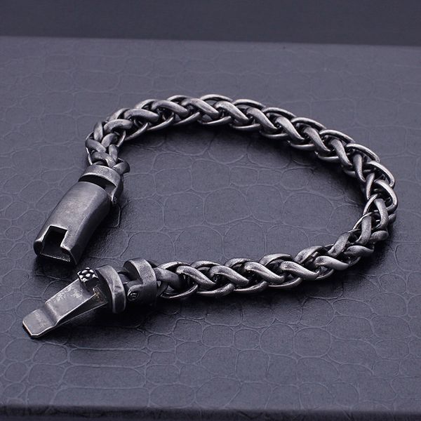 Newest 8.66-inch (22cm) 8mm vintage stainless steel black link chain bracelet for men and women, a stylish fashion gift