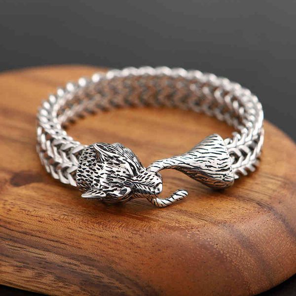 Nordic Viking wolf head bracelet for men, stylish and bold jewelry piece