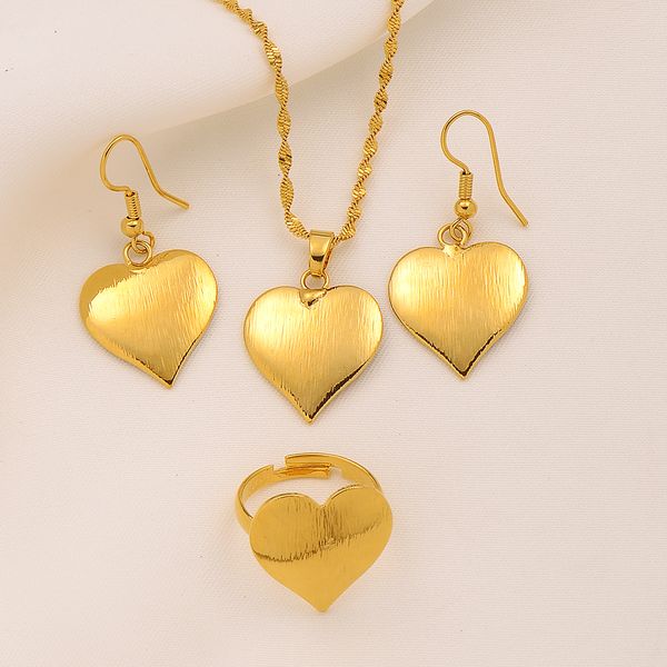 Pendant Necklace Earrings Fashion Retro Heart Glaze Plain Charm Jewelry Sets FINELY WORKED BRIGHT ITALY 9k Solid G/F Gold

Elegant retro heart-shaped pendant necklace and earrings set with glazed finish, finely crafted in Italy from 9k solid gold