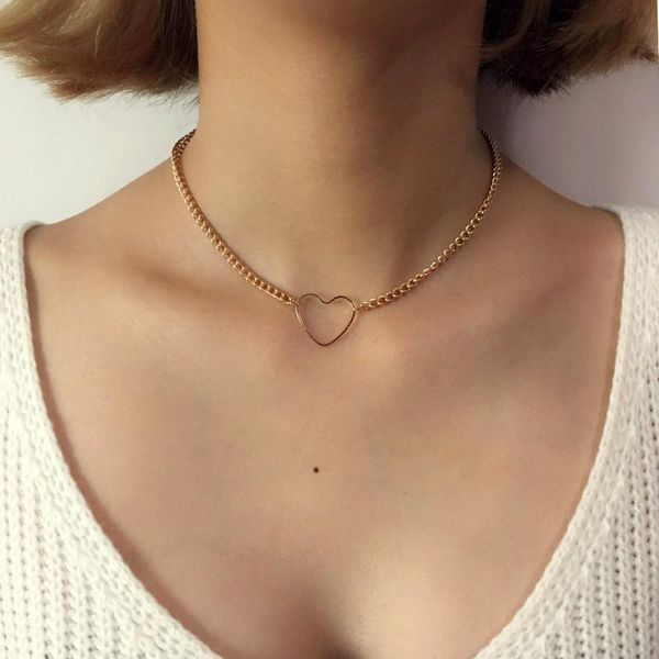 Pendant Necklaces Trendy Sexy Women Jewelry Cute Heart Lock Necklace Charm Gold Silver Color Collar Choker On Neck Accessories

Fashionable pendant necklaces for women featuring cute heart lock charms in gold and silver tones, stylish choker collar accessories