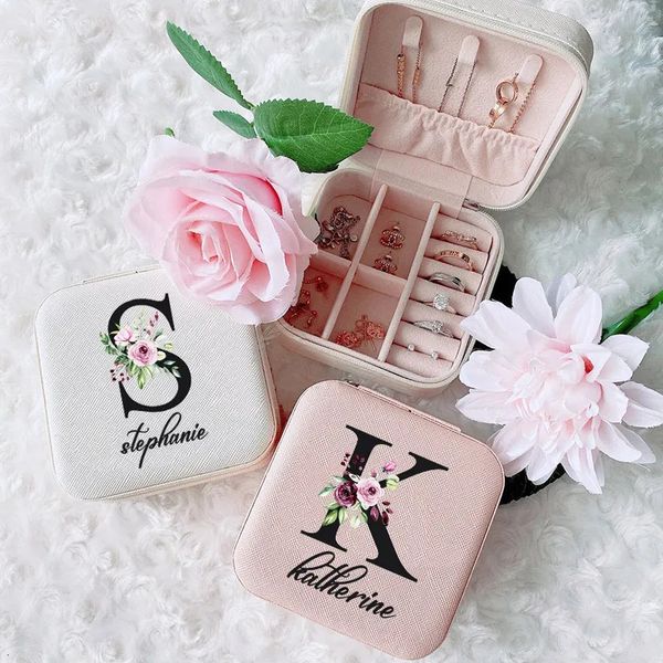 Personalized jewelry box for brides, bridesmaids, or girlfriends, perfect as an anniversary or bachelorette party gift with custom name engraving