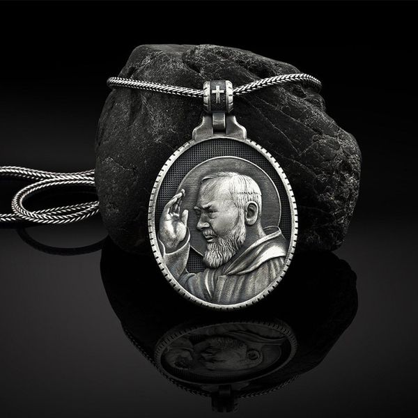 Religious Necklace
Catholic Pendant
Men's Christian Accessories