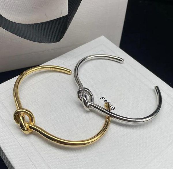 Simple Designer Knotting Bracelet Bangle Wristband Cuff for Women Fashion Gold Silver Bracelet Jewelry High Quality Wedding Lovers Gift

Elegant knotted bracelet cuff for women in gold and silver, a stylish high-quality jewelry piece perfect for weddings and gifts