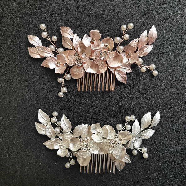 SLBRIDAL Handmade Crystal Flower Wedding Hair Comb Bridal Headdress Accessory for Bridesmaids Jewelry 210616