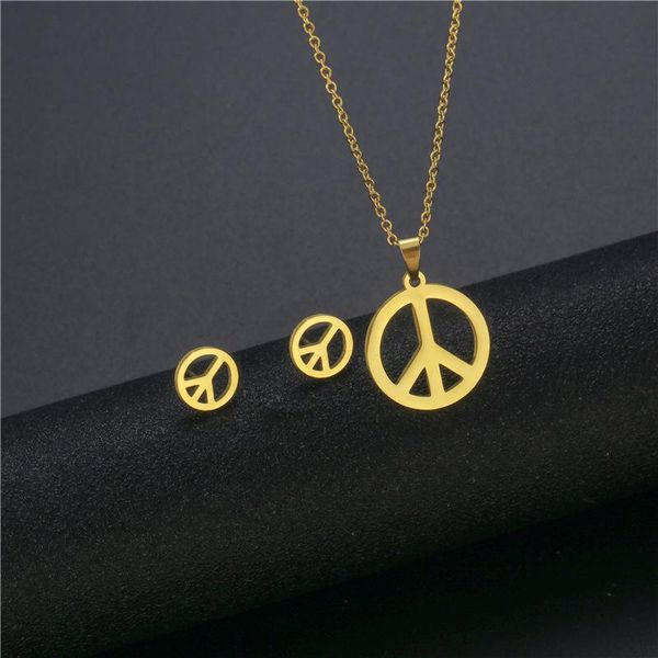 Small gold stainless steel pendant necklaces featuring round peace sign symbols, chain sets and chokers for women as anti-war jewelry