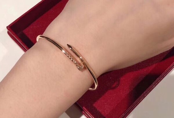 Top Trend Bracelet for Women Luxury Gifts Dating Fashion Couple Bracelets for Men Party Accessories Free Shipping Items