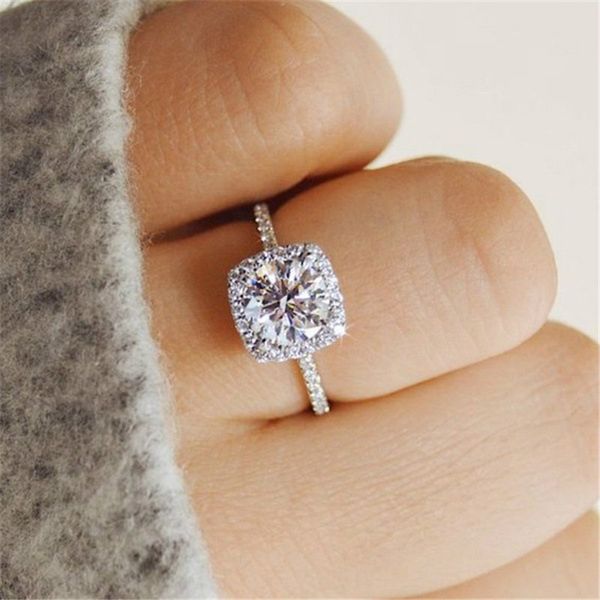 Trendy 925 silver promise ring with 1ct 5A CZ, perfect as a women's wedding band or bridal jewelry gift