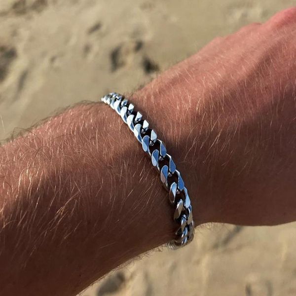 Trendy Cuban link bracelet for men and women, classic stainless steel in 3/5/7mm widths, a stylish jewelry gift