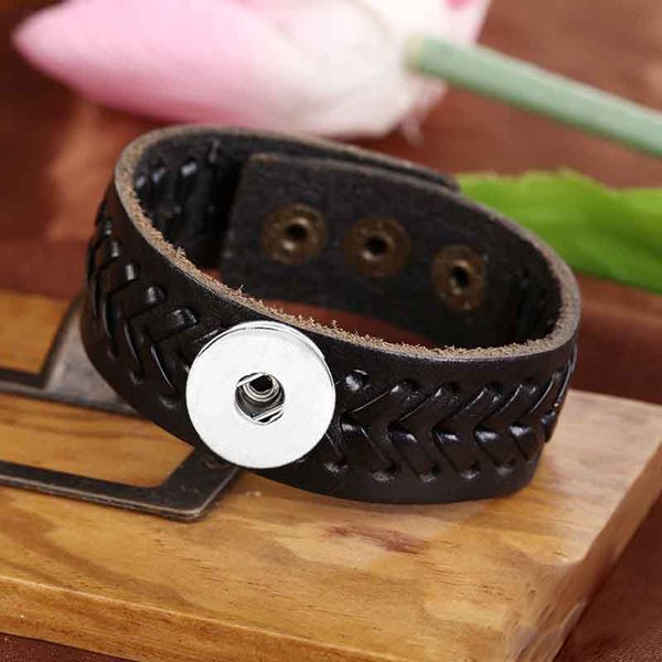 Wholesale fashiong Genuine Leather Bracelet Interchangeable 18mm Ginger Snap Charm Bracelet Jewelry Noosa Bracelet for women
