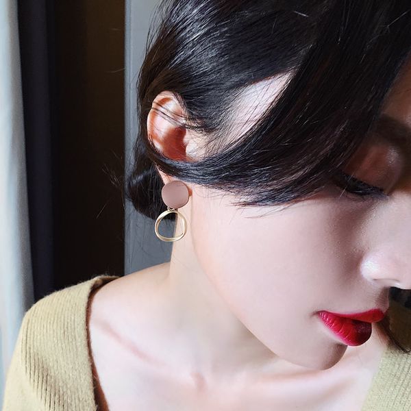Wholesale Japanese and Korean-style 18K gold-plated wave-shaped matte khaki earrings