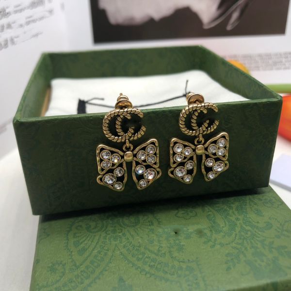 Woman Charm Earrings Double G Earing Designer Stud Pearl Orecchini Fashion Luxury Gold Silver GGity Jewelry Hoop Women Ohrringe dfsdsf

Elegant Double G pearl stud earrings in gold and silver, a luxurious fashion jewelry piece for women
